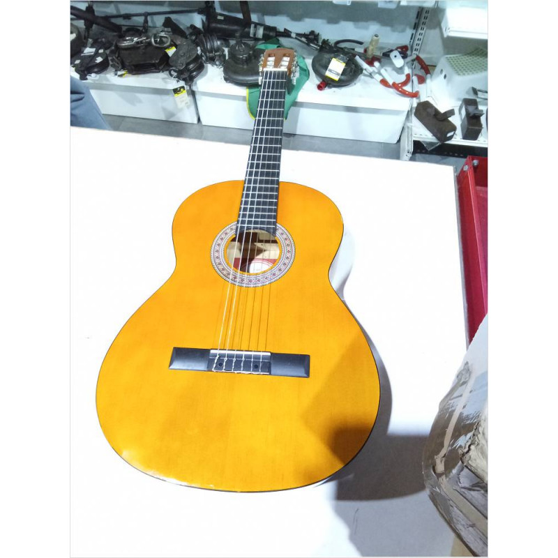 GUITARRA CARMEN C-425