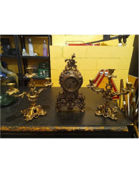 RELOJ CON CANDELABROS BRONCE