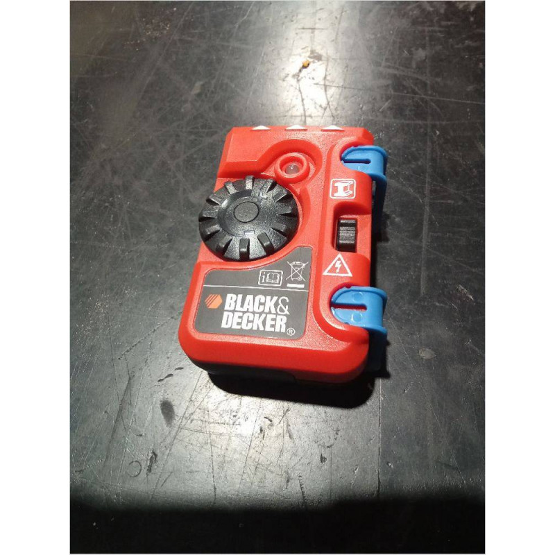 DETECTOR TUBOS Y ELECTRICIDAD BLACK & DECKER