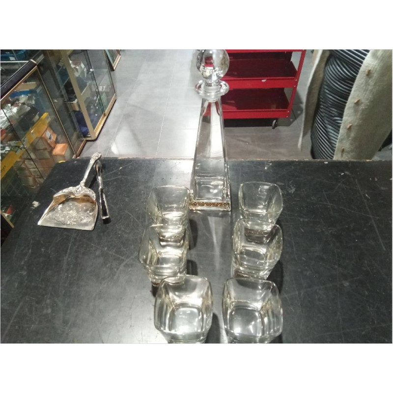 BOTELLA CON  6 VASOS 