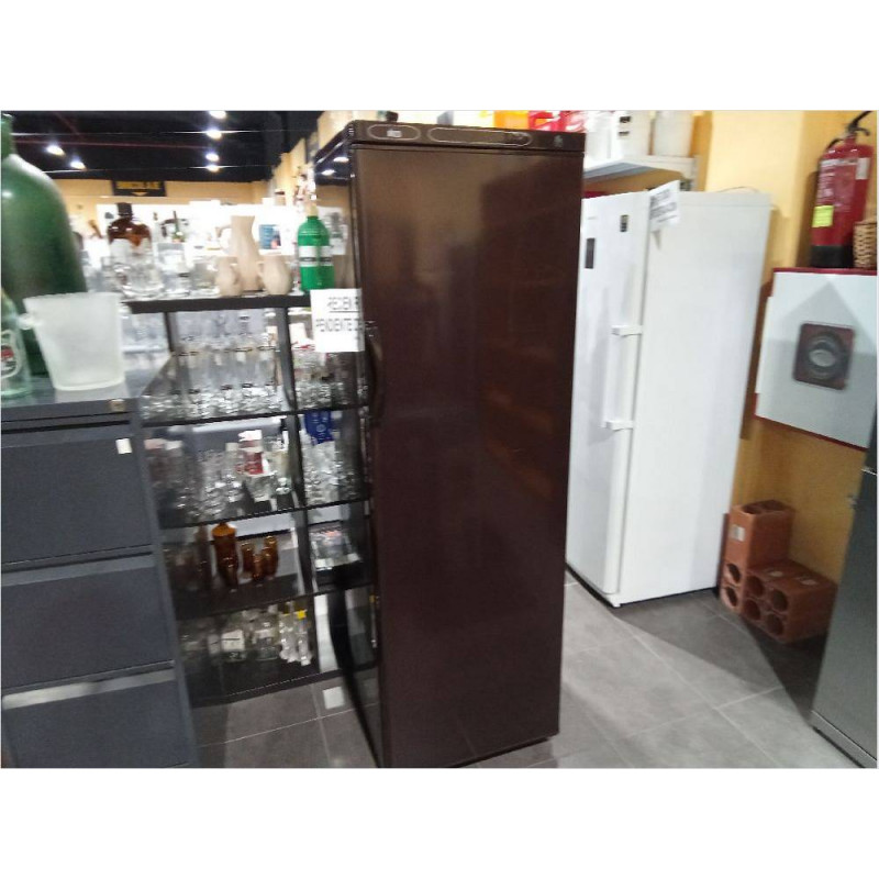 VINOTECA 