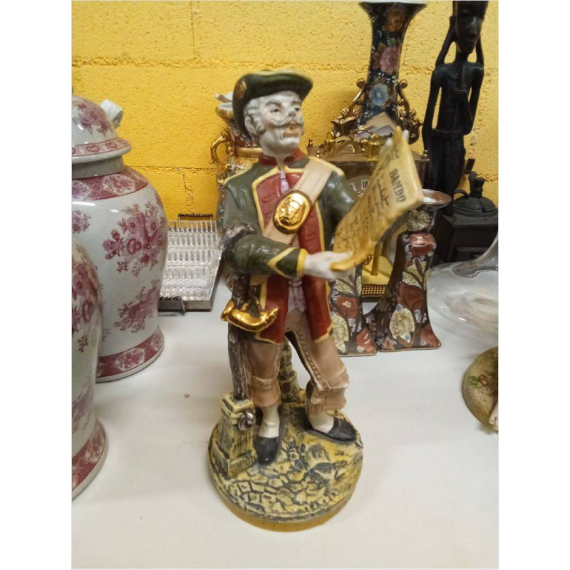 FIGURA MENSAJERO SUREDA