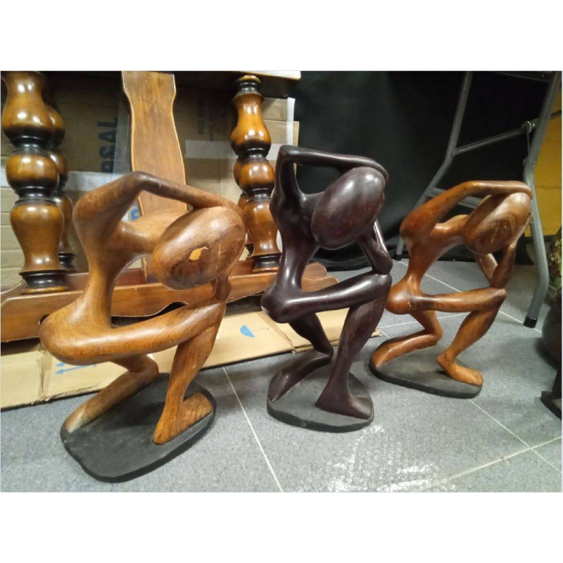 FIGURA HOMBRE MADERA