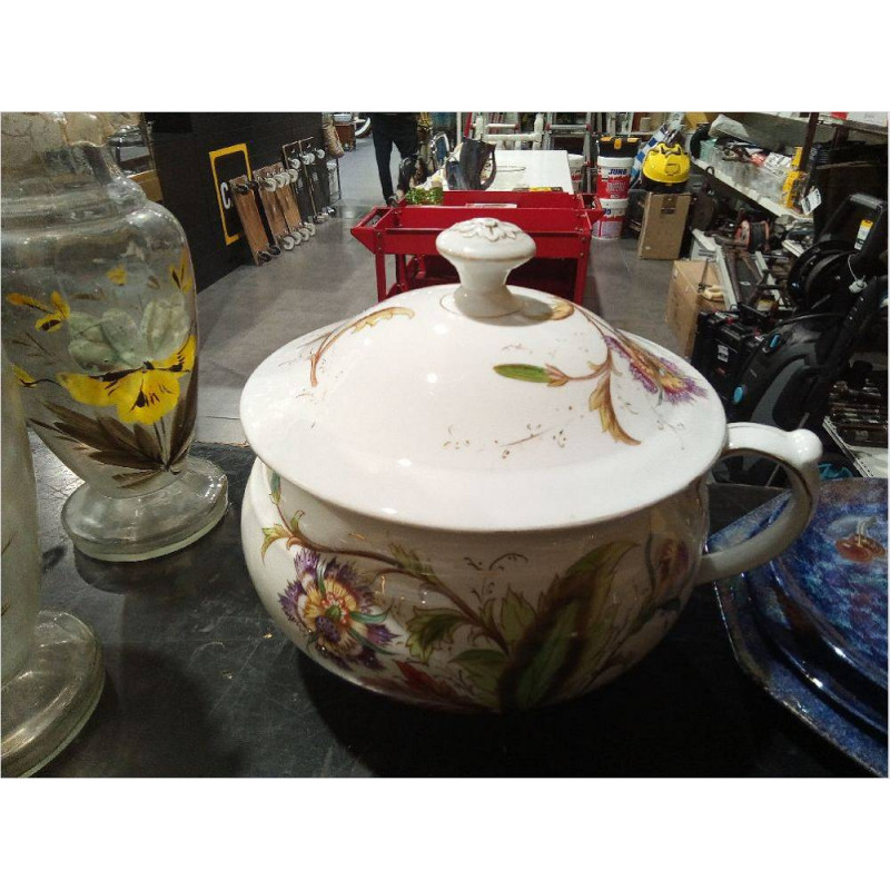 ORINAL ANTIGUO CON TAPA