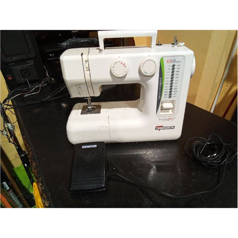 MAQUINA DE COSER TERMOZETA 
