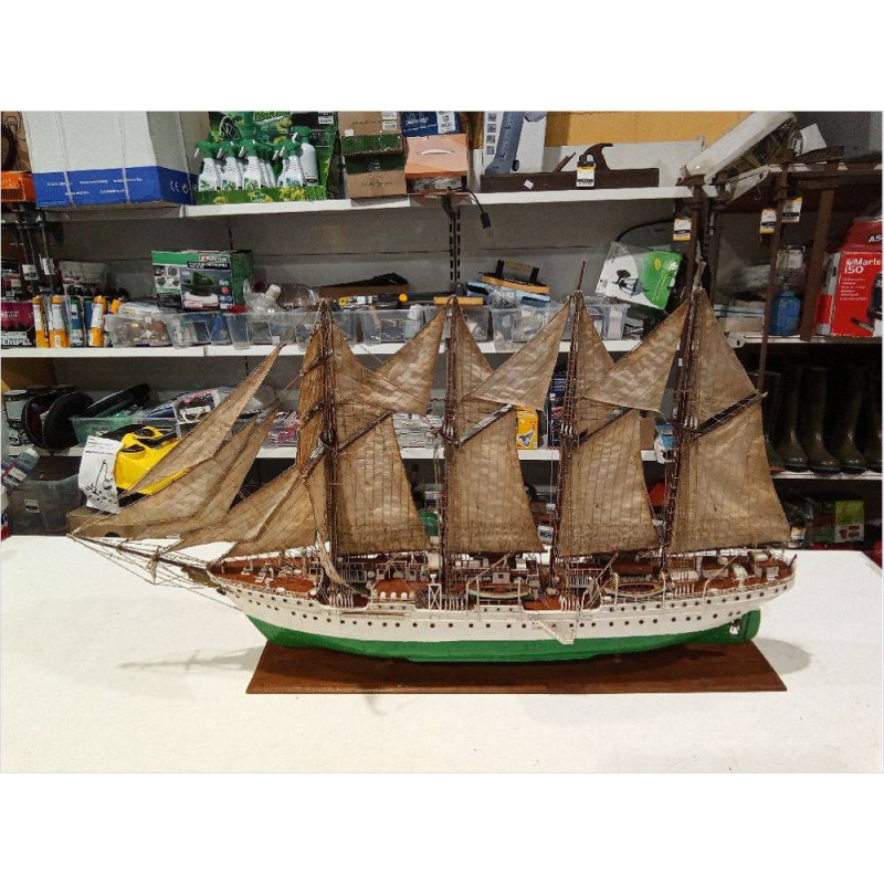 BARCO ARTESANAL NO MAQUETA JUAN SEBASTIÁN EL CANO