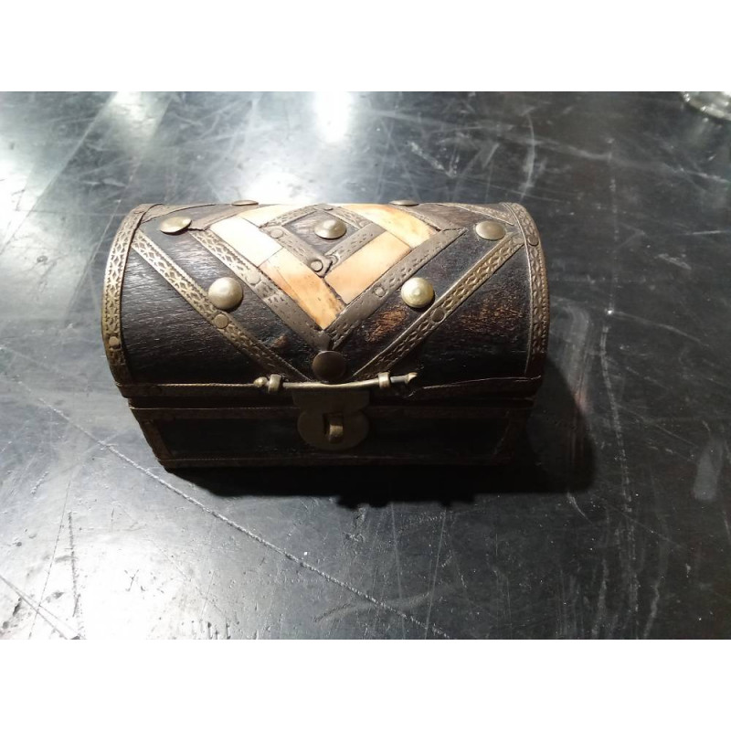 CAJA G.