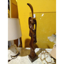 FIGURA MADERA