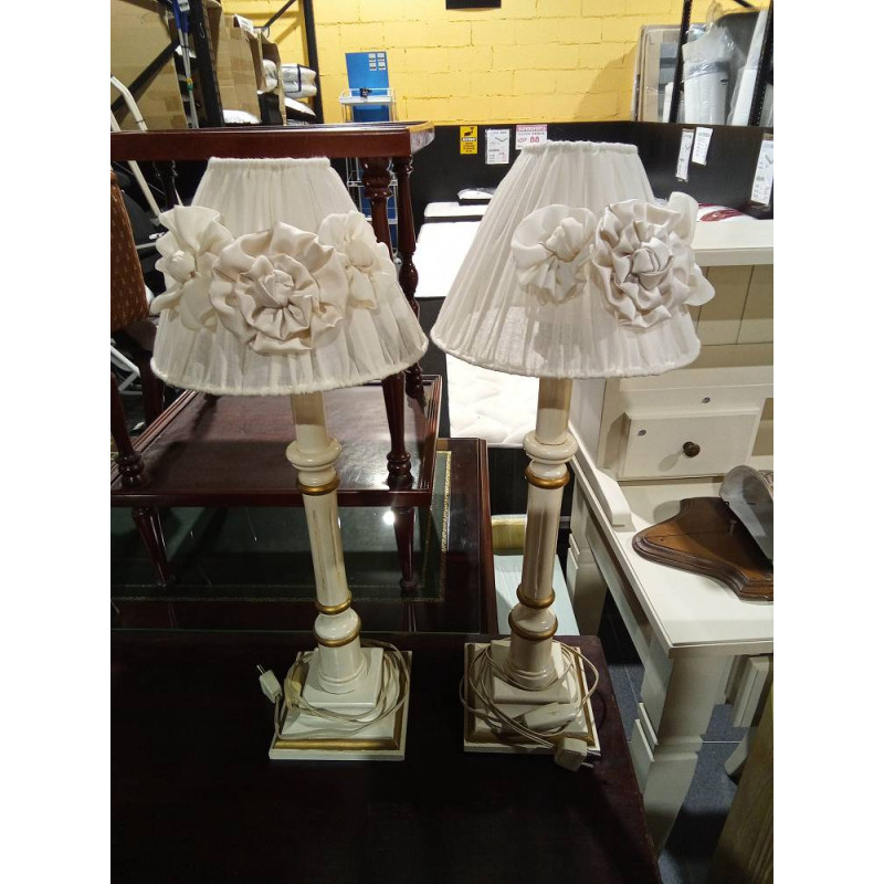 PAREJA LAMPARAS BLANCAS SOBREMESA 