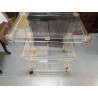 MESITA RUEDAS METACRILATO CRISTAL 