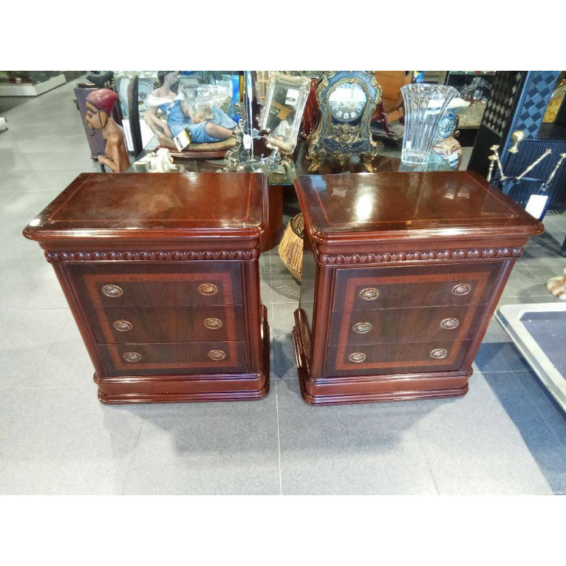 PAREJA DE MESILLAS