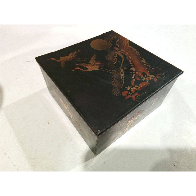 CAJA METÁLICA LACADA