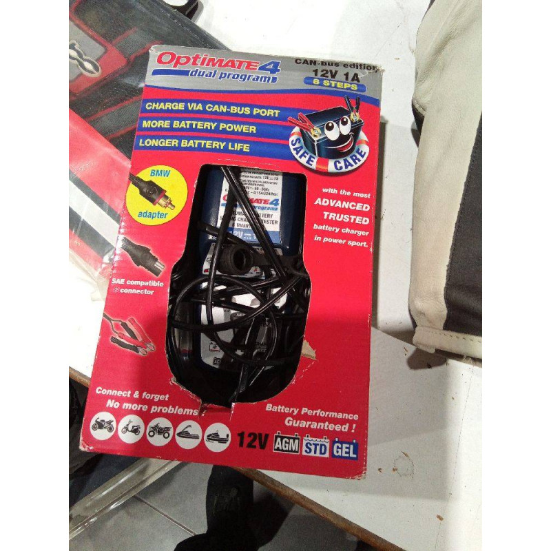 CARGADOR DE BATERIA