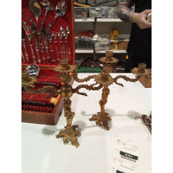 PAREJA CANDELABROS