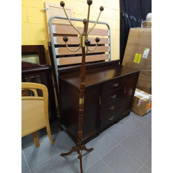 PERCHERO MADERA LATÓN 