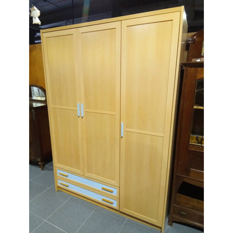 ARMARIO 3 PUERTAS 2CAJ.LAMINADO