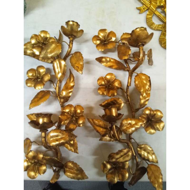 PAREJA CANDELABROS DORADOS DE PARED HOJAS