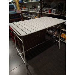 MESA DE EXTERIOR BLANCA...