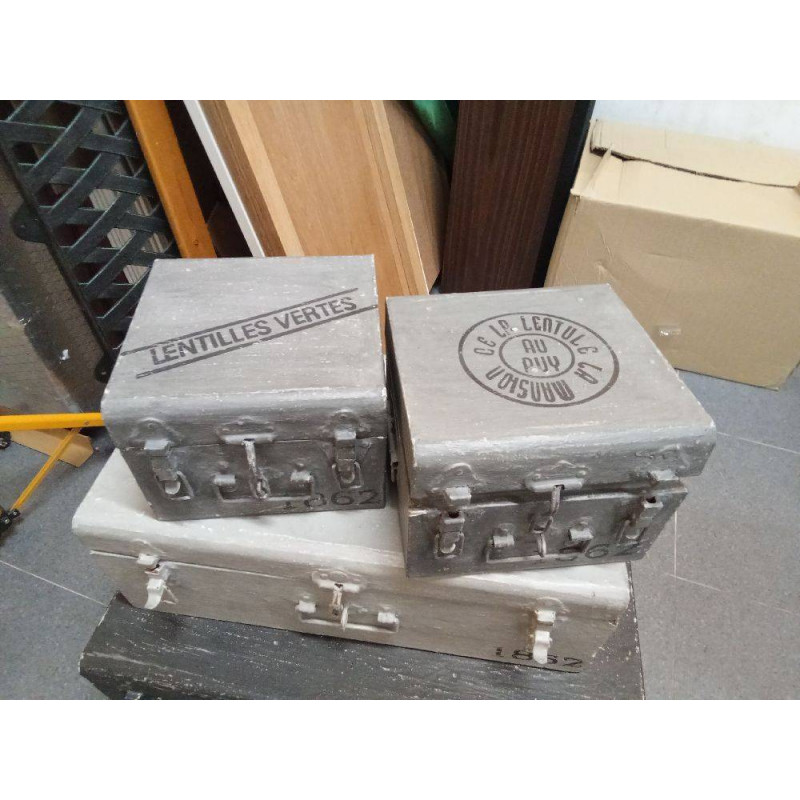 CAJA METALICA PEQ.