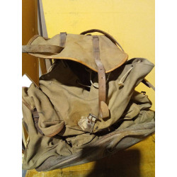 MOCHILA DE MONTAÑA ANTIGUA