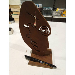 ESCULTURA DE HIERRO