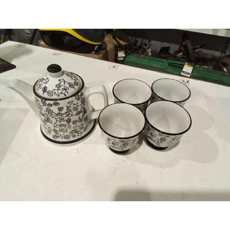 TETERA CON 4 TAZAS