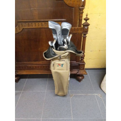BOLSA CON PALOS DE GOLF