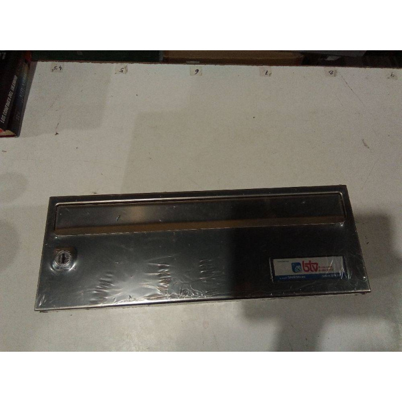 BUZON BTV INOX CON SOLAPA DE CIERRE