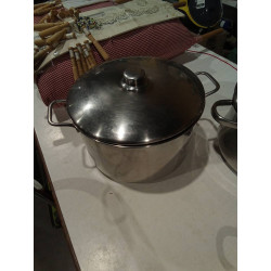 OLLA ALTA 28 CM