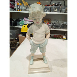 NIÑO AZUL Y BLANCO
