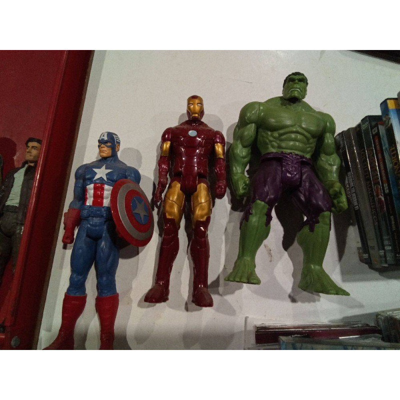 FIGURA AVENGERS