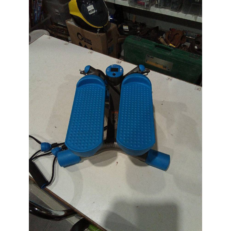 STEPPER TWISTER