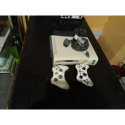 CONSOLA X BOX 360 + 2 MANDOS 