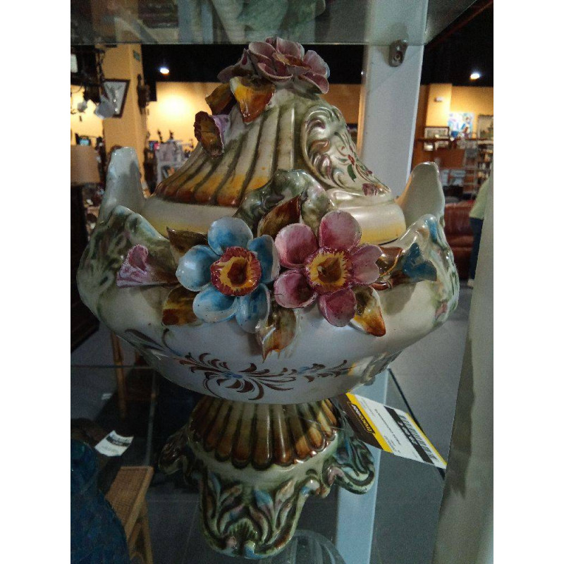 PIEZA CAPODIMONTE