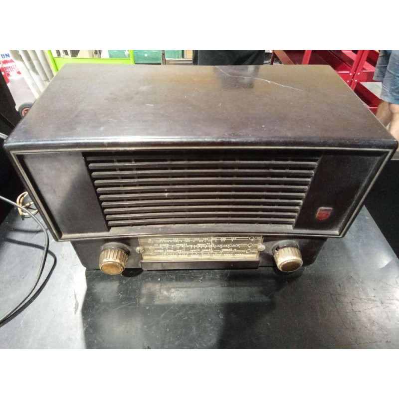 RADIO PHILIPS BAQUELITA ANTIGUA(OPERATIVA)