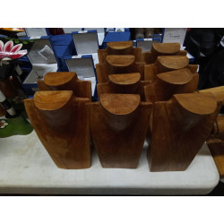 BUSTO MADERA 25CM