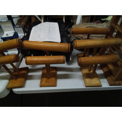 EXPOSITOR PULSERAS MADERA 