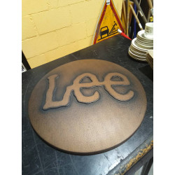 BOTON LEE
