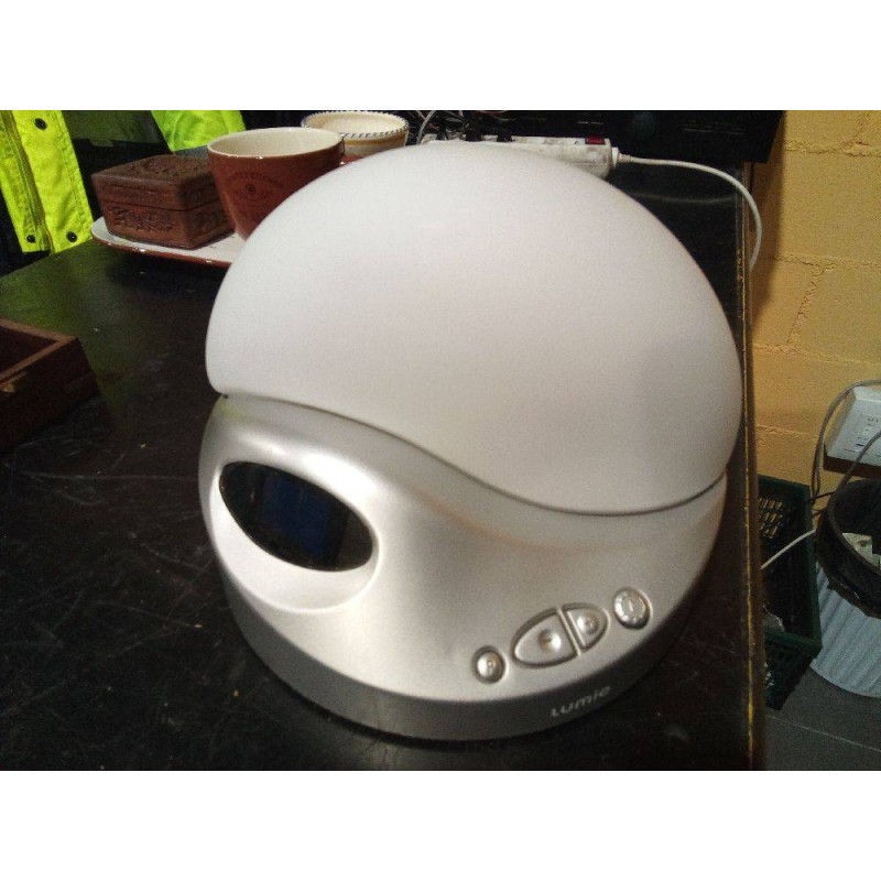 LÁMPARA DESPERTADOR LUMIE