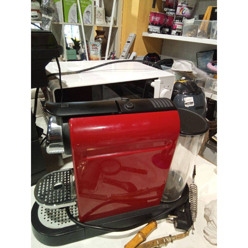 CAFETERA NESPRESO