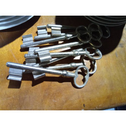 LLAVE DECORATIVA