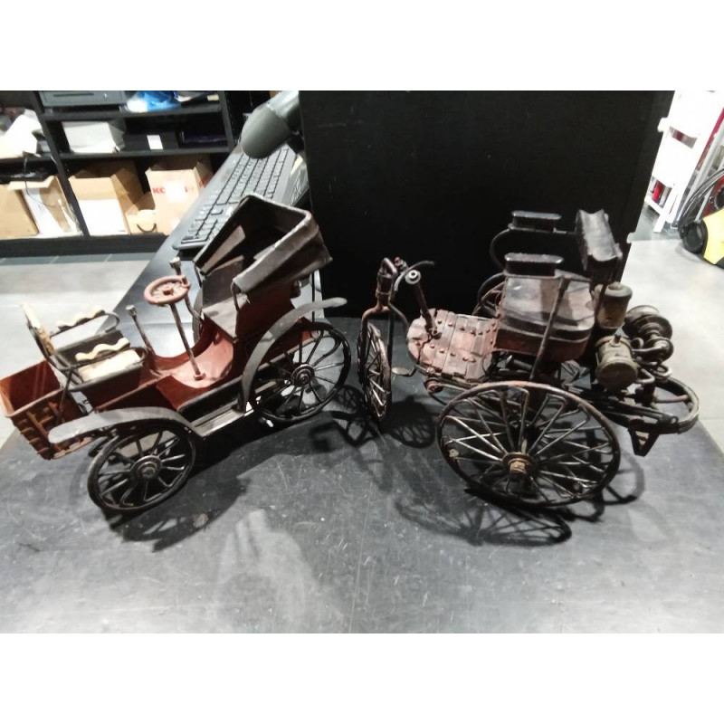 COCHE ANTIGUO 