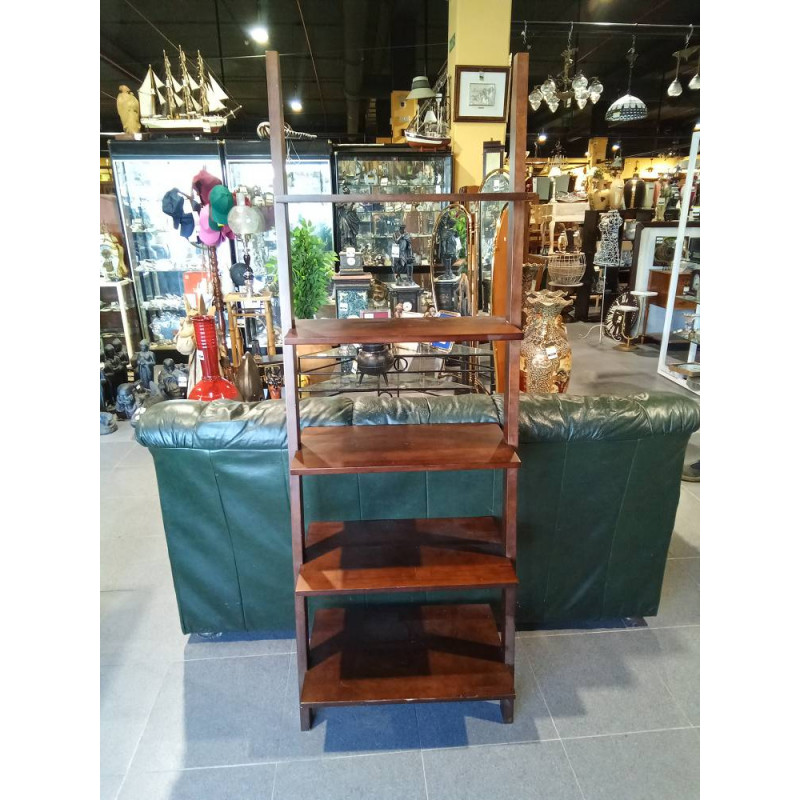 ESTANTERIA ESCALERA 