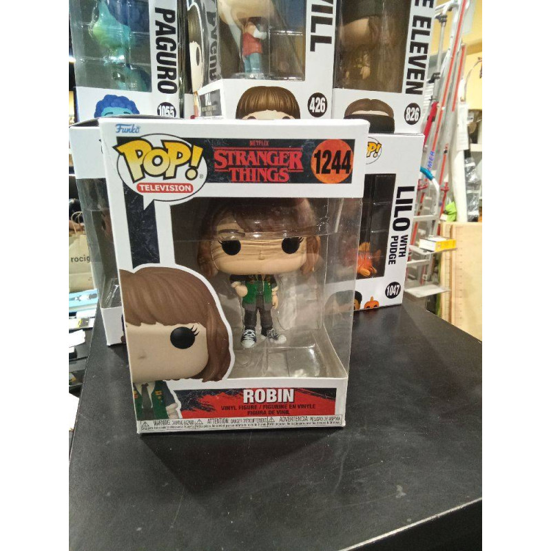 FUNKO STRANGER THINGS ROBIN