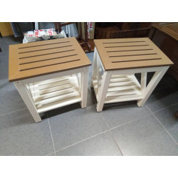 MESITA BLANCA Y MADERA