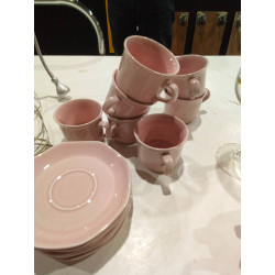 JUEGO 7 TAZAS Y 7 PLATOS...