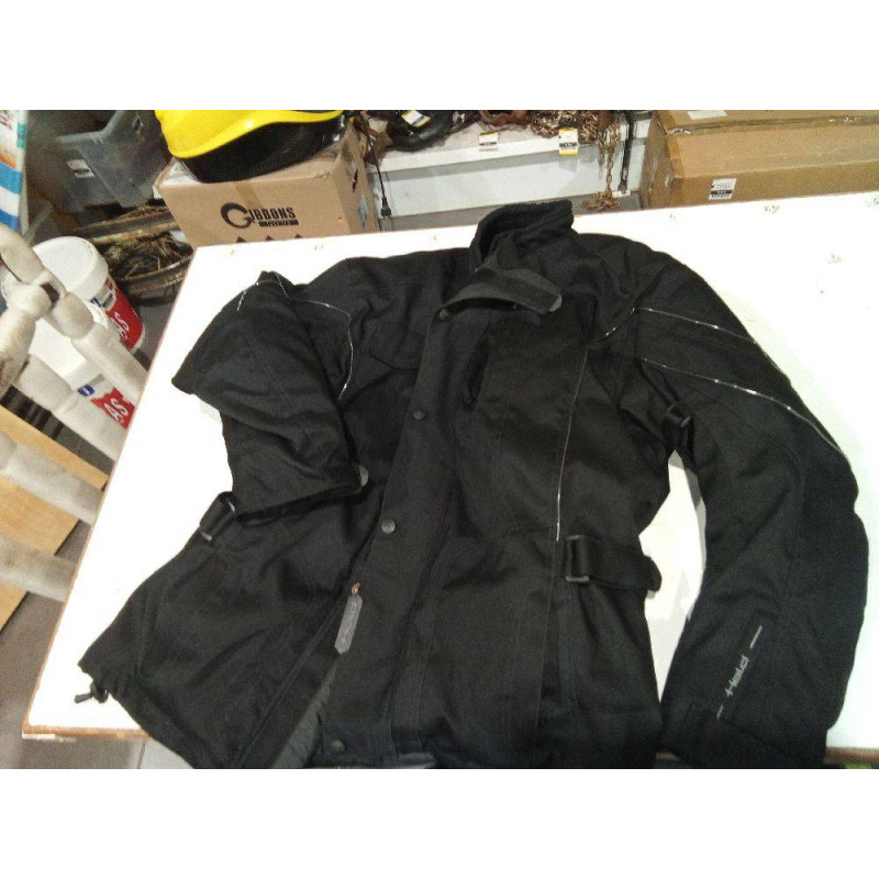 CAZADORA HELD CON PROTECCIONES