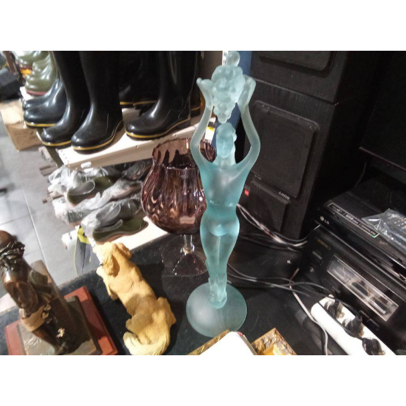 FIG MUJER CRISTAL 