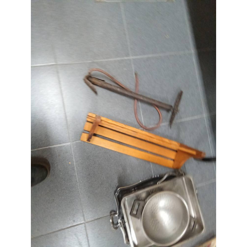 COLGADOR PINO
