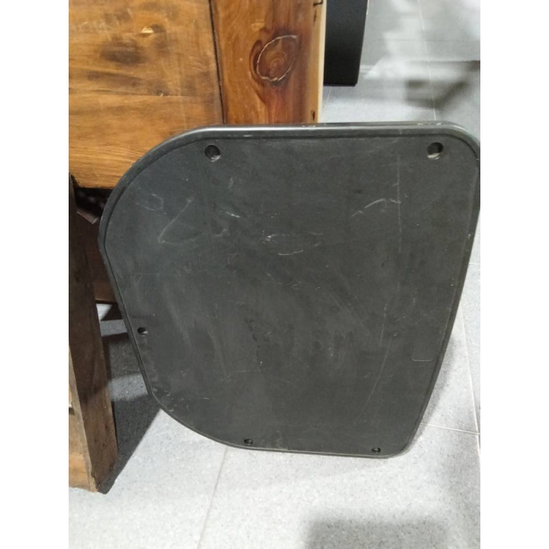 MESA DE CAMA